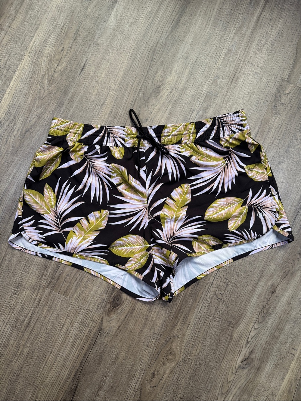 Hurley Women's Board Shorts - Floral Black Pattern - Size Extra Large